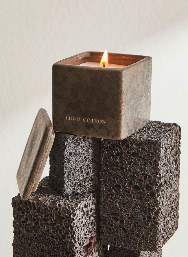 Unique Sculpted Flames